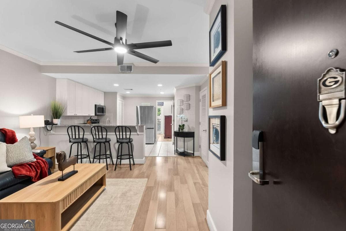 Georgia Game Day Condos · 250 W Broad Street # 205, Athens GA 30601