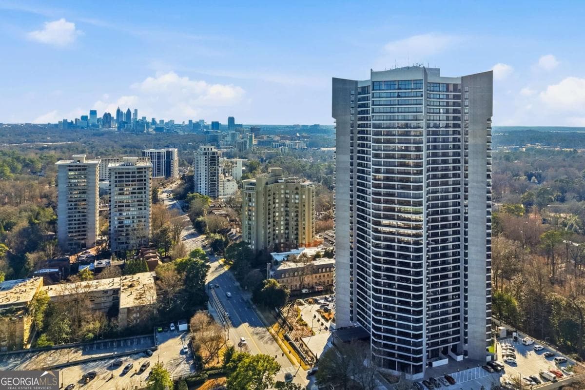 Park Place on Peachtree · 2660 Peachtree Road NW # 20G, Atlanta GA 30305