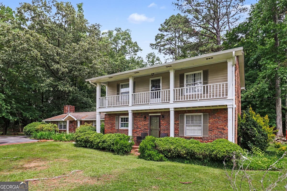 525 Lawshe Road, Senoia GA 30276