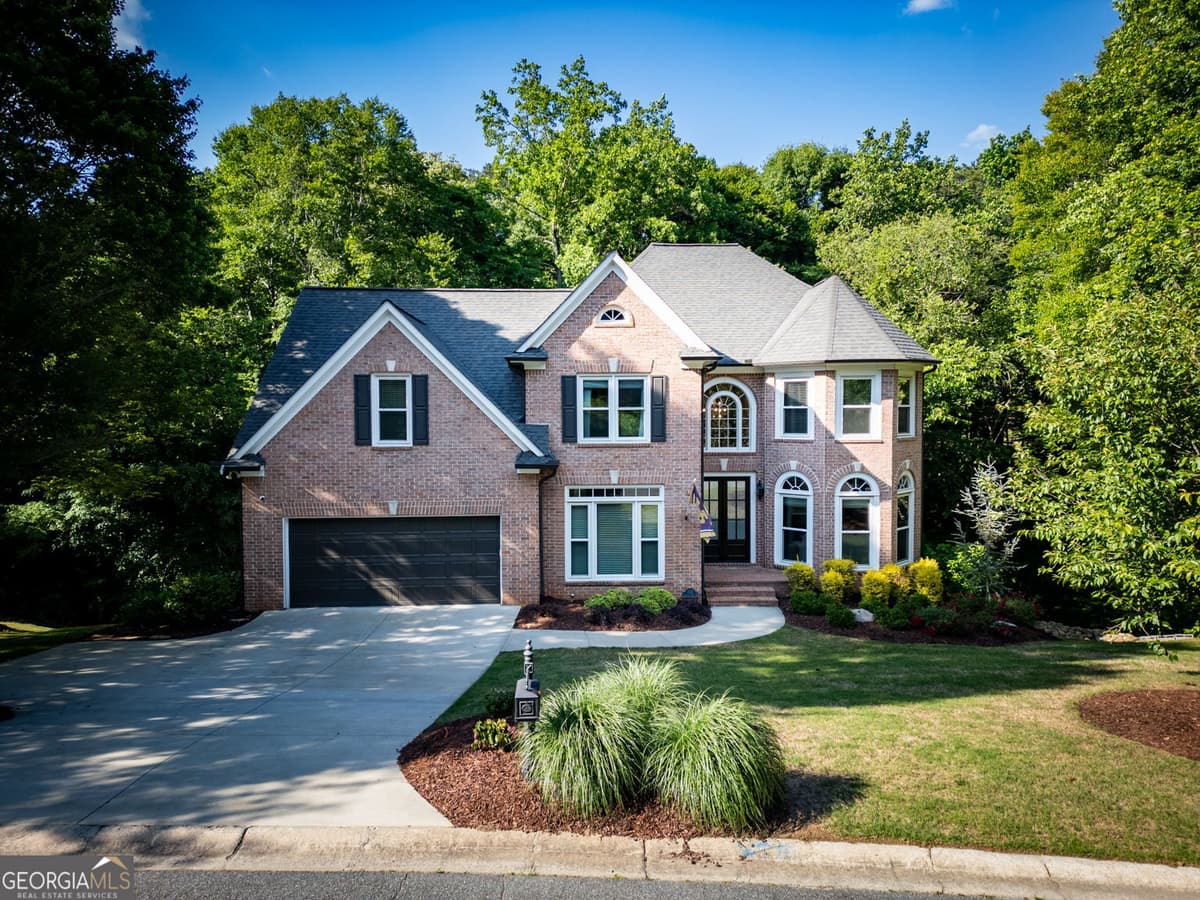 Chattahoochee Run · 4121 Riverview Run Court, Suwanee GA 30024