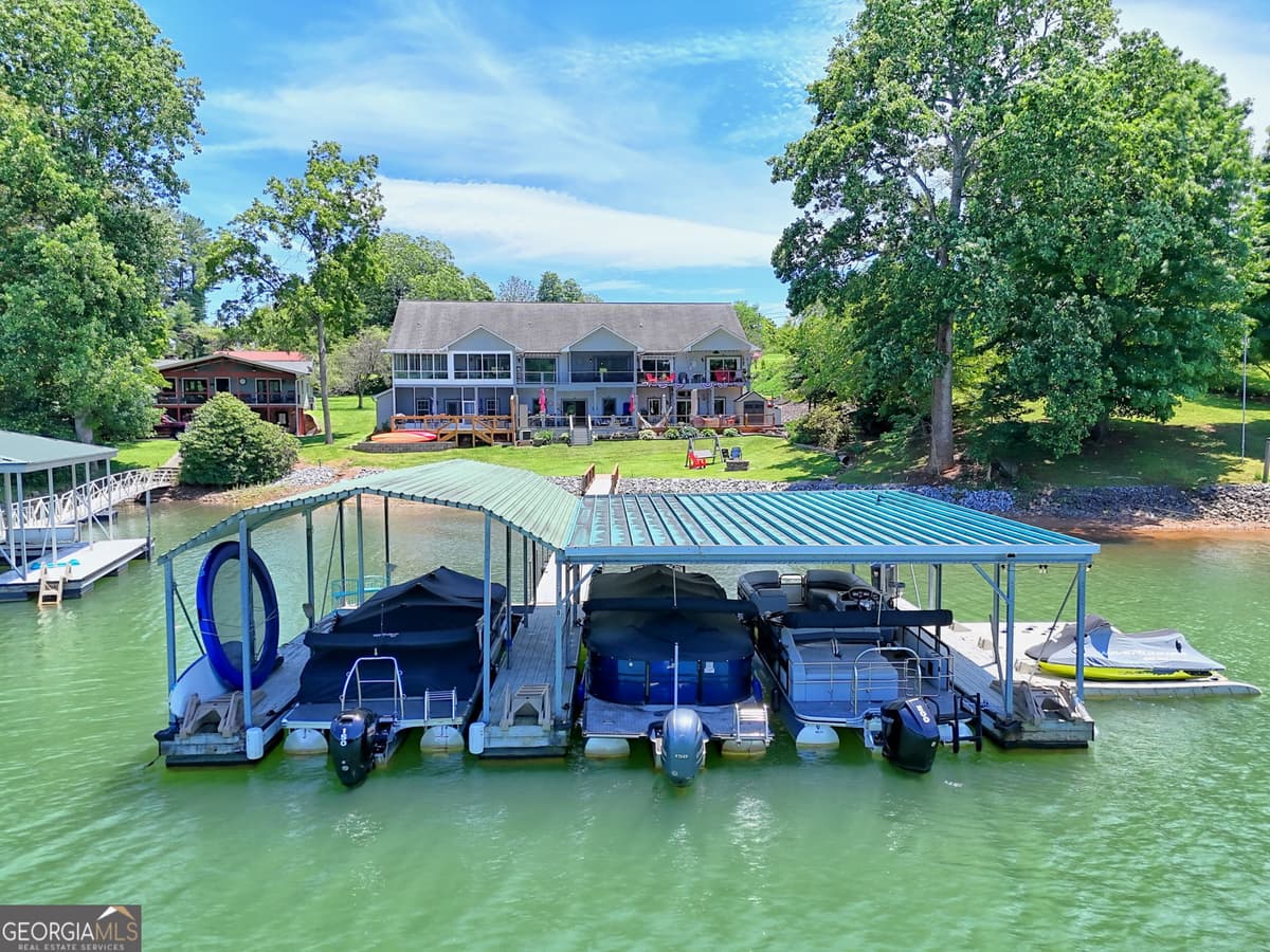209 N Berrong Street, Hiawassee GA 30546