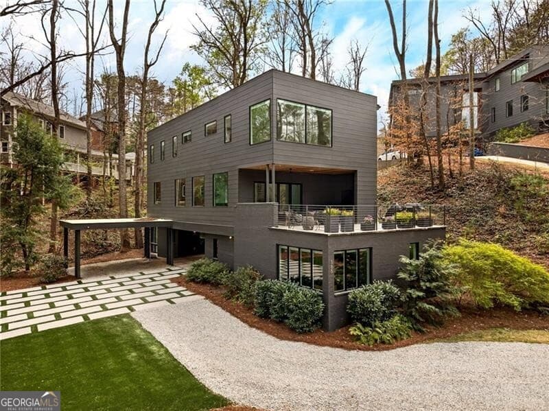 Buckhead · 585 Mountain Way NE, Atlanta GA 30342