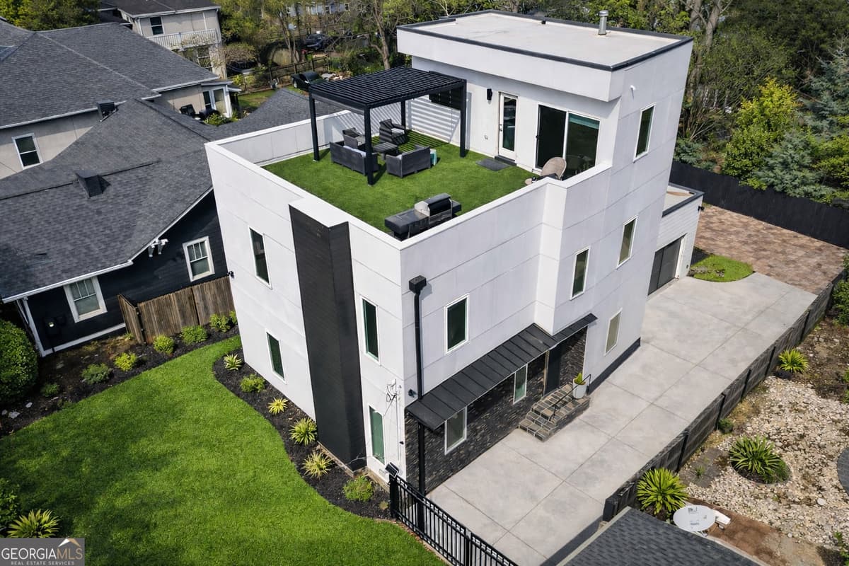 Edgewood · 126 Moreland Avenue SE, Atlanta GA 30316
