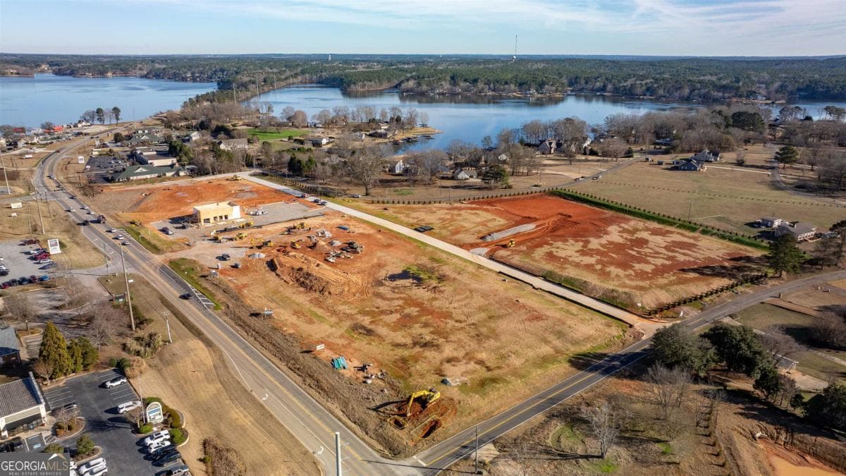 Thunder Pointe · 105 Thunder Pointe Drive, Eatonton GA 31024