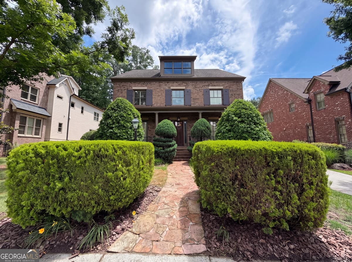 WENTWORTH MANORS · 3250 Camellia Lane, Suwanee GA 30024